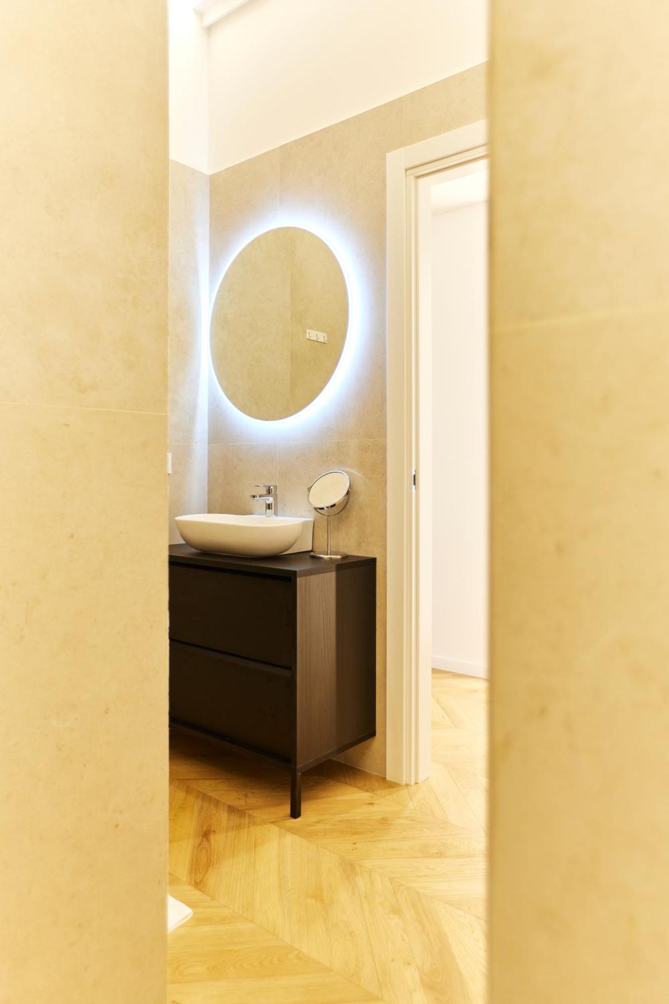 Duomo Cityview Grand Suites มิลาน ภายนอก รูปภาพ