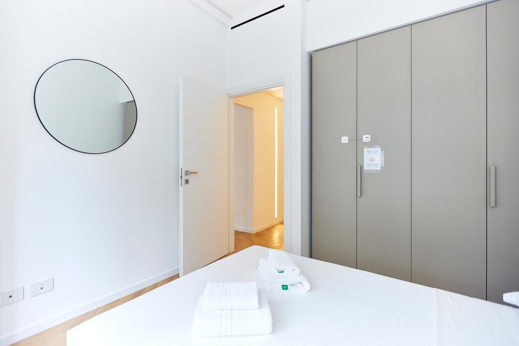 Duomo Cityview Grand Suites มิลาน ภายนอก รูปภาพ